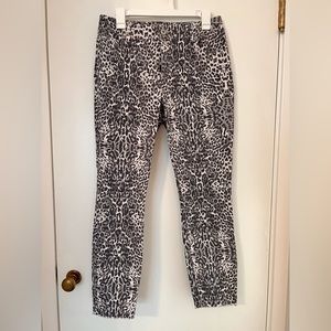 NWOT White/gray cheetah jeans